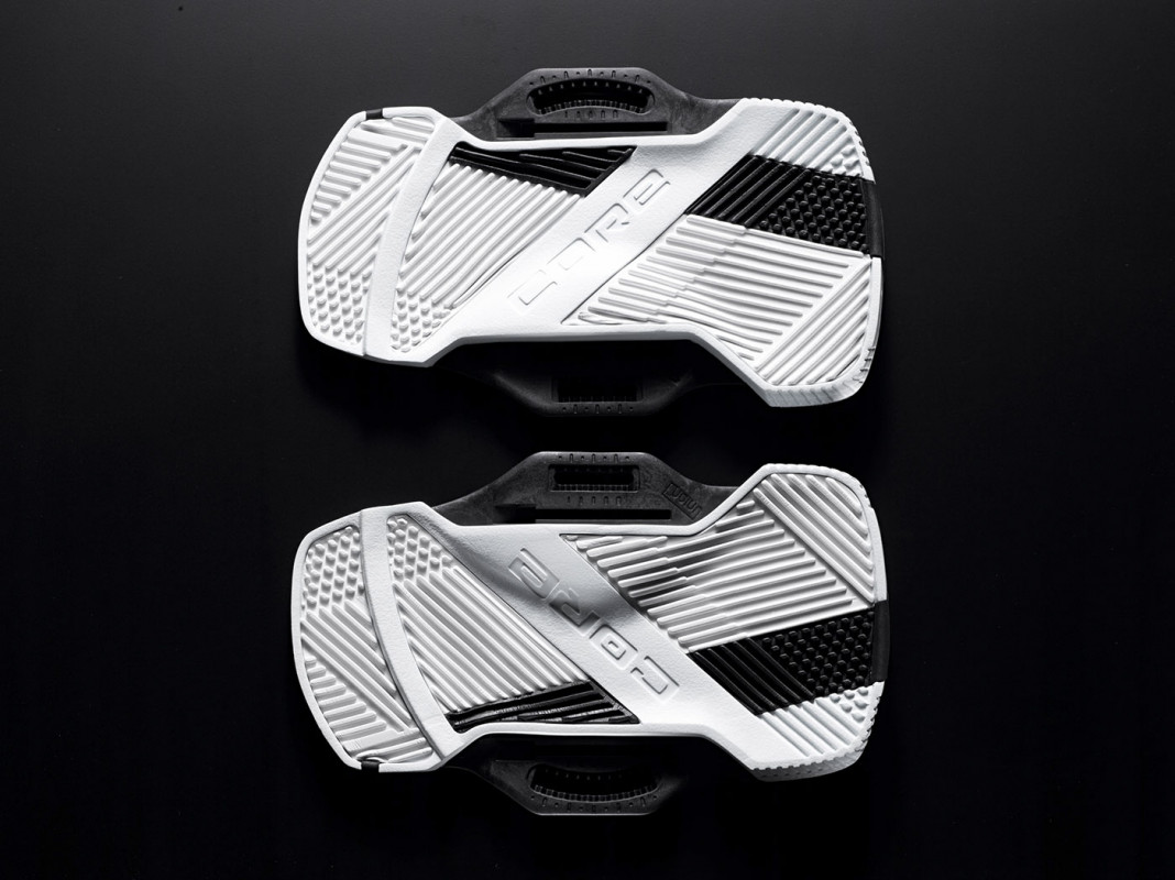 Dominant Der Streifen zieht sich durch die Produktwelt
—
<small>Quelle: CORE Kites / Hiss-Tec GmbH & Co KG</small>